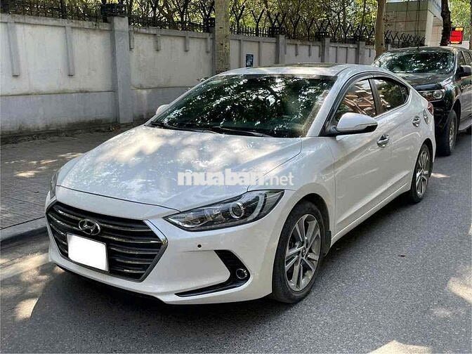 Hyundai Elantra 2017 2.0 AT - 95000 km