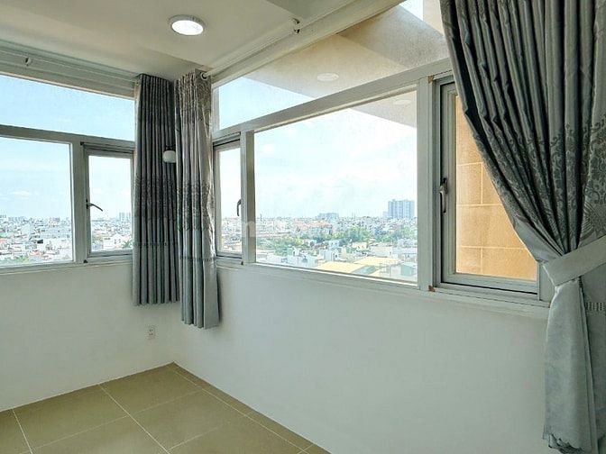 Chính chủ căn 65m2 Hoàng Kim, sổ hồng sẵn, nhà mới, TT 900tr ở ngay