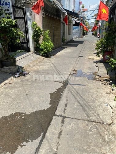 Bán gấp nhà hẻm 281 Lê Văn Sỹ, Phường 1, Tân Bình giá rẻ