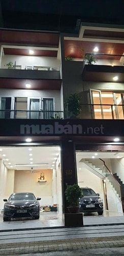 Cho thuê mặt bằng đường 16m tiện kinh doanh mua bán sầm uất 