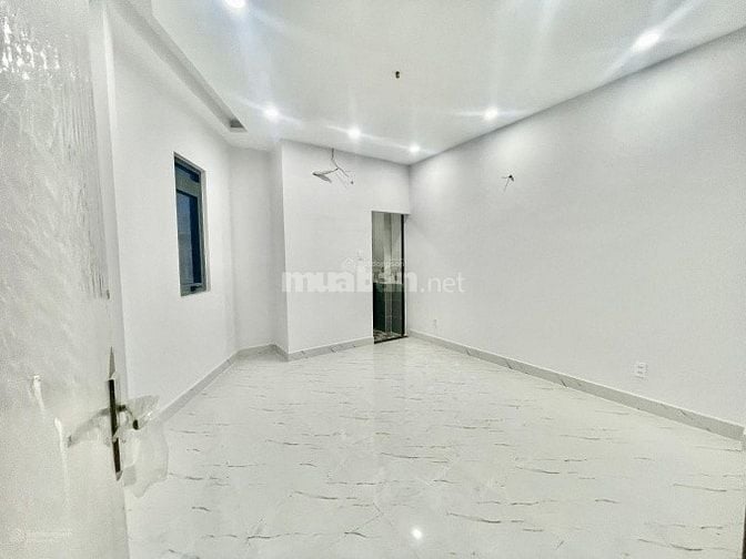  [2TY750] CÓ NGAY NHÀ SIÊU ĐẸP Đ. THẠNH XUÂN Q.12. DT: 50,5M2, HẺM 6M