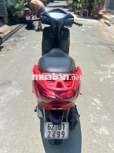 Lead fi máy siêu ngon.ngoại hình còn đẹp