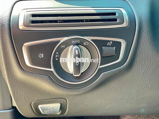 Mercedes C200 Exclusive 2020 ZIN 100% BANK 70%