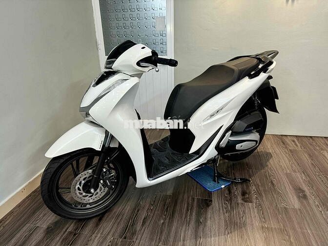 Honda SH125 date 2023 Trắng Đen Sporty Bs Sài Gòn