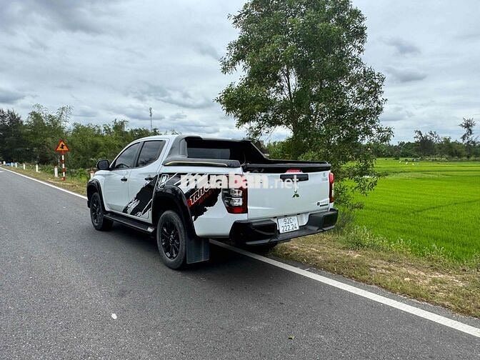 Mitsubishi Triton 2022 Athlete 4x2 AT - 58000 km