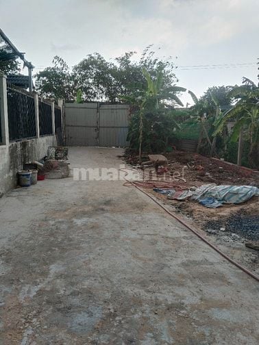 Cho thuê kho xưởng mặt tiền kênh trung ương xã tân thới nhì hóc môn, d