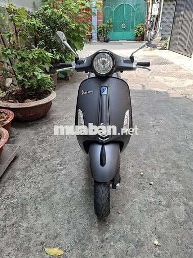 Vespa 125. Pirama 2014. Bstp chinh chu ky giay