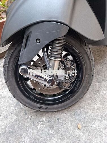 Vespa 125. Pirama 2014. Bstp chinh chu ky giay