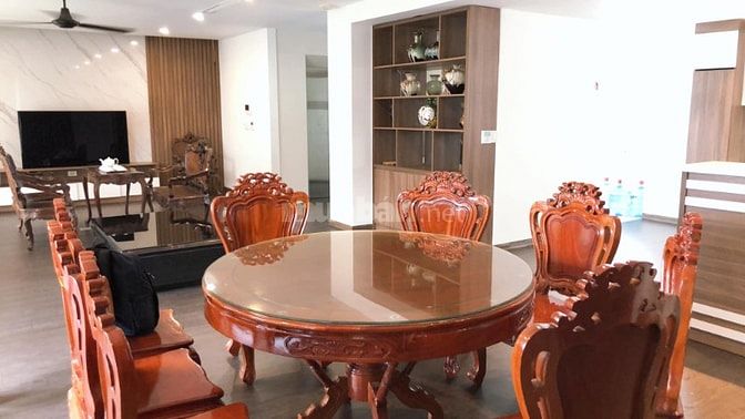  BÁN NHÀ MẶT PHỐ HUẾ, NGÕ HUẾ, QUẬN HBT: 108m2, MT 6m, 5 tầng. VỊ TRÍ 