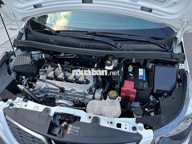 VinFast Fadil gia đình mua mới từ đầu