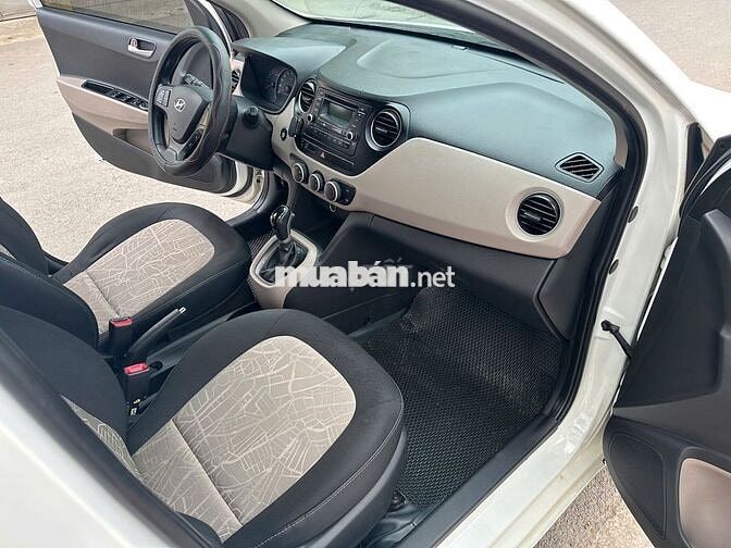 Hyundai Grand i10 1.0AT cuối 2015. Tự Động. Xe Đẹp