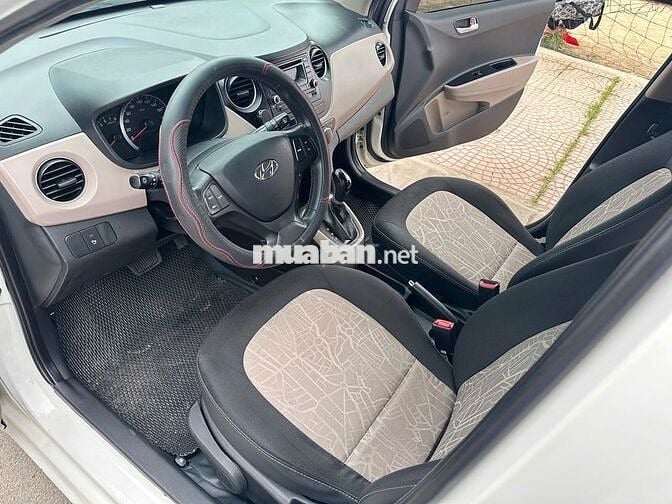 Hyundai Grand i10 1.0AT cuối 2015. Tự Động. Xe Đẹp