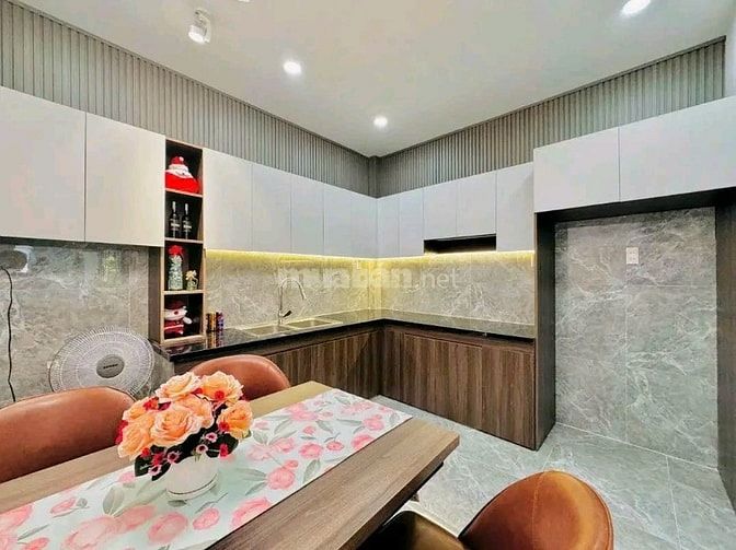 Bán gấp nhà 58m2 Nguyễn Văn Lượng, P17, Gò Vấp. Gần Lotte Mart