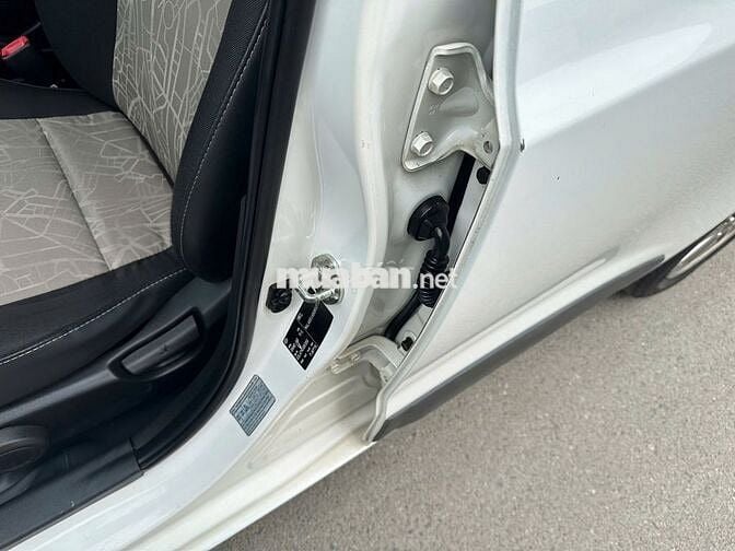 Hyundai Grand i10 1.0AT cuối 2015. Tự Động. Xe Đẹp