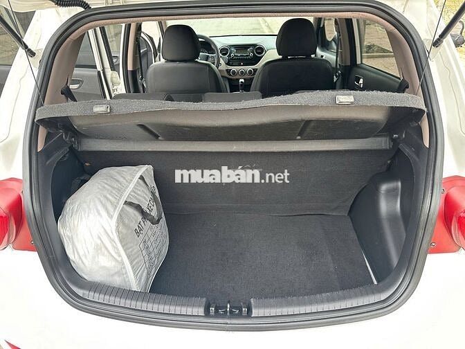 Hyundai Grand i10 1.0AT cuối 2015. Tự Động. Xe Đẹp