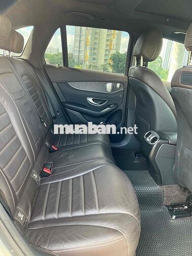 Mercedes Benz GLC300 52000km lý lịch hãng chuẩn