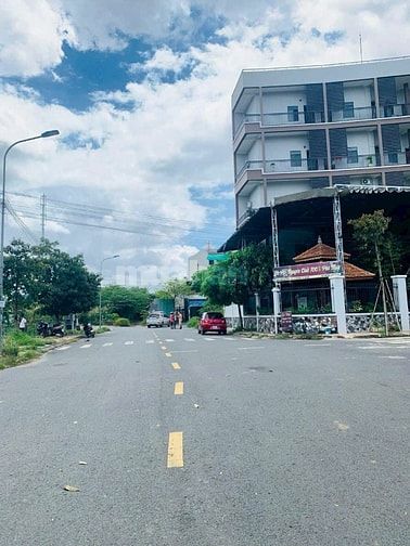 Bán đất biệt thự nền góc mặt sông DA Thời Báo Kinh Tế Quận 9T
