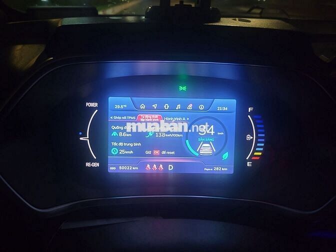 VinFast VFe34 2022  - thuê pin không giới hạn KM