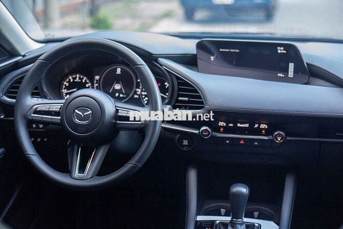 Mazda 3 2024 1.5L Luxury - 2000 km sơn zin 100%