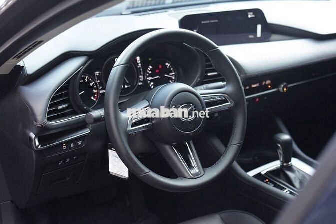 Mazda 3 2024 1.5L Luxury - 2000 km sơn zin 100%