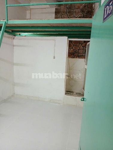 CHO THUÊ PHÒNG TRỌ GIÁ RẺ 2.000K TRUNG TÂM ĐƯỜNG HỒ VĂN HUÊ PHÚ NHUẬN