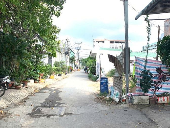 BÁN ĐẤT XD TÒA NHÀ - CHDV MT HẺM 24 VÕ VĂN HÁT 6,35 TỶ/140M2 