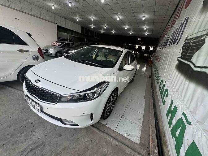 Kia Cerato 2018 1.6 AT luxury - 57012 km