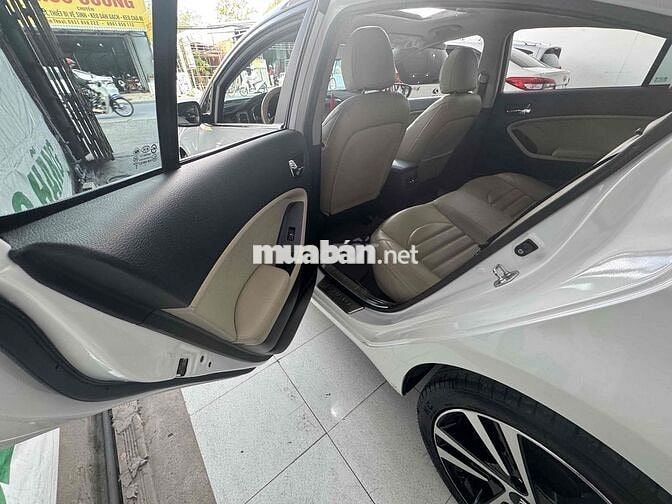 Kia Cerato 2018 1.6 AT luxury - 57012 km