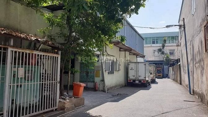 XƯỞNG MẶT TIỀN GÒ DƯA ĐANG CHO THUÊ LÀM KHO XƯỞNG