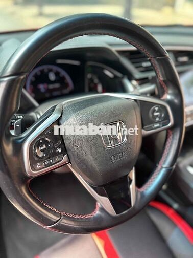 Honda Civic 2019 1.5 Turbo RS - 82000 km