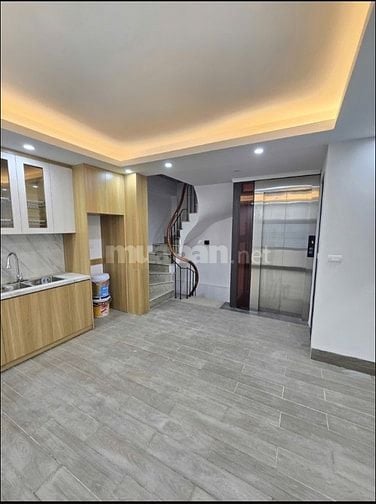 NHÀ VIP THÁI HÀ, ÔTÔ VÀO NHÀ, 6 TẦNG THANG MÁY, 2 MẶT THOÁNG, GIÁ TỐT