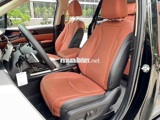 Kia Carnival Signature 3.5G