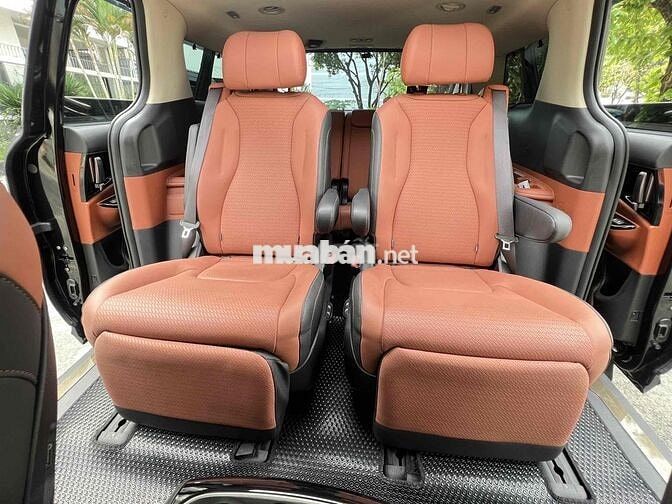 Kia Carnival Signature 3.5G