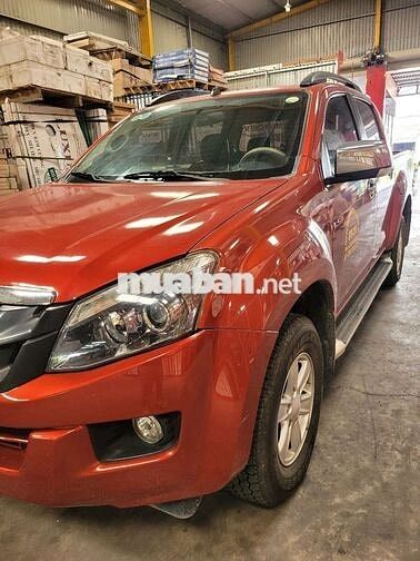Isuzu Dmax 2016 LS 2.5 4X4 MT - 98000 km