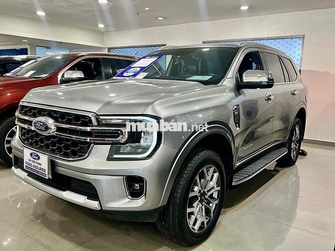 Everest Titanium Xe Đẹp Bán Tại Ford Có Bảo Hành
