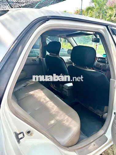 Toyota Corolla 1998 , máy số êm