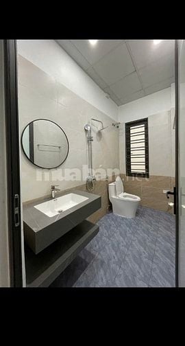 Bán nhà riêng tại Bình Hàn, 2,8 tỷ, 42,2m2, mặt tiền hơn 5m