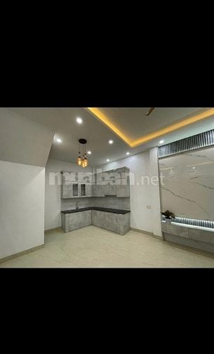 Bán nhà riêng tại Bình Hàn, 2,8 tỷ, 42,2m2, mặt tiền hơn 5m