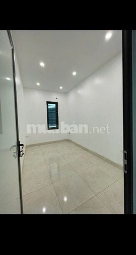 Bán nhà riêng tại Bình Hàn, 2,8 tỷ, 42,2m2, mặt tiền hơn 5m