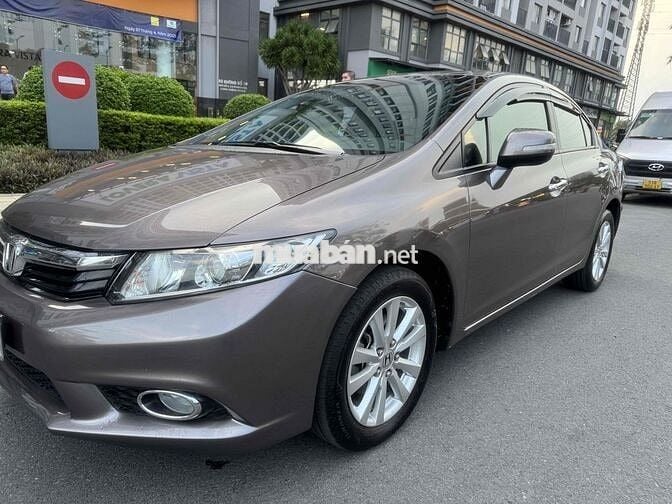 Honda Civic 2014 2.0 AT - 79000 km một chủ