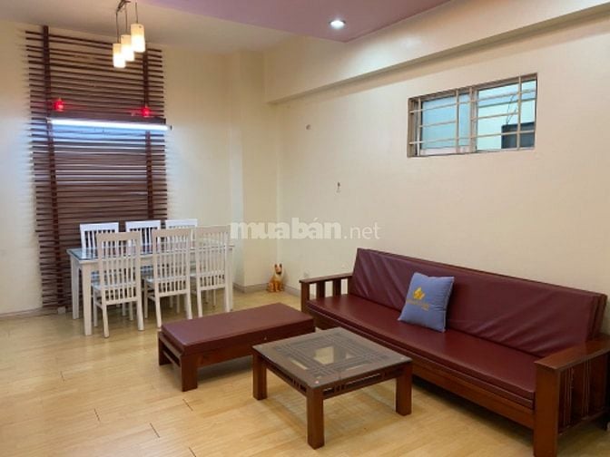 Cho thuê chung cư N04B2 đường Thành Thái, công viên cầu giấy 