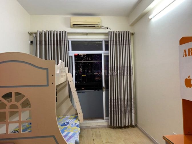 Cho thuê chung cư N04B2 đường Thành Thái, công viên cầu giấy 