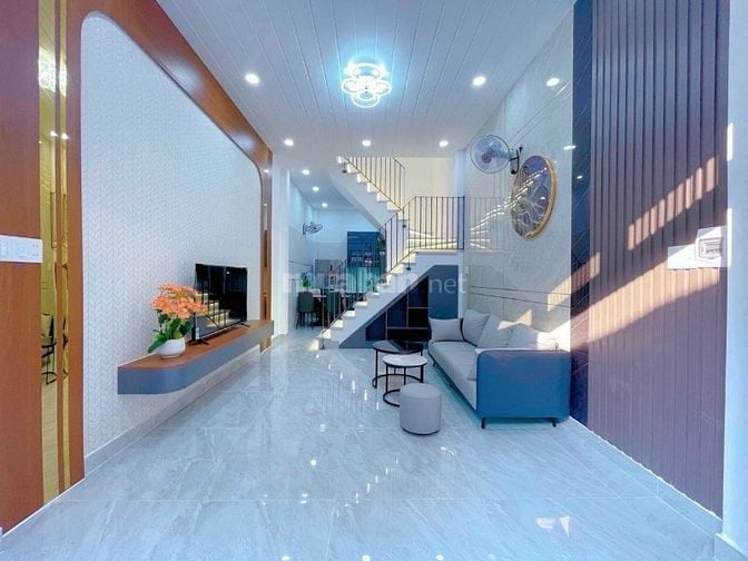 Bán nhà gần Trường Đại Học Văn Lang ở Nguyễn Thái Sơn p7 gò vấp.3,38tỷ