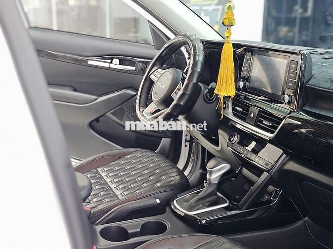 Kia Seltos 2022 Luxury 1.4 AT - 24000 km