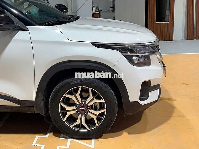 Kia Seltos 2022 Luxury 1.4 AT - 24000 km