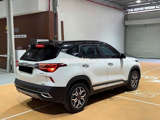 Kia Seltos 2022 Luxury 1.4 AT - 24000 km
