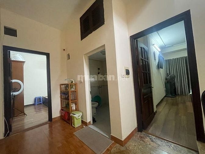 Bán nhà Tân Mai - Hoàng Mai, D T47m x 4 tầng, ô tô tránh, vỉa hè, kinh