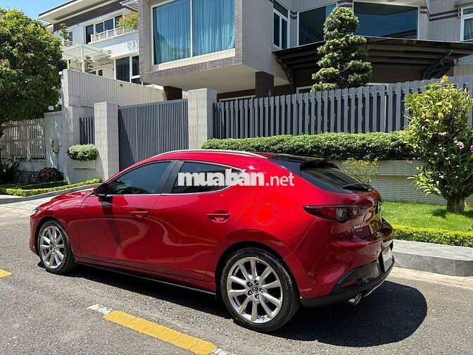 Mazda 3 2020 Sport 1.5 Premium màu Đỏ Pha Lê