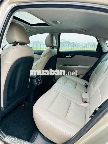 Kia Cerato 2019 1.6 AT Luxury
