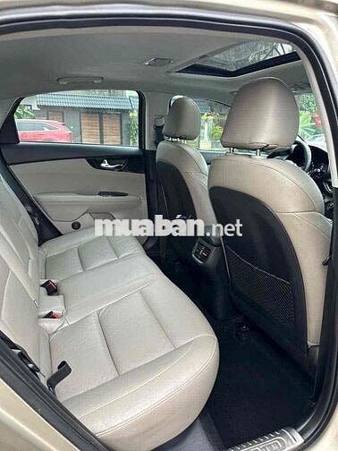 Kia Cerato 2019 1.6 AT Luxury